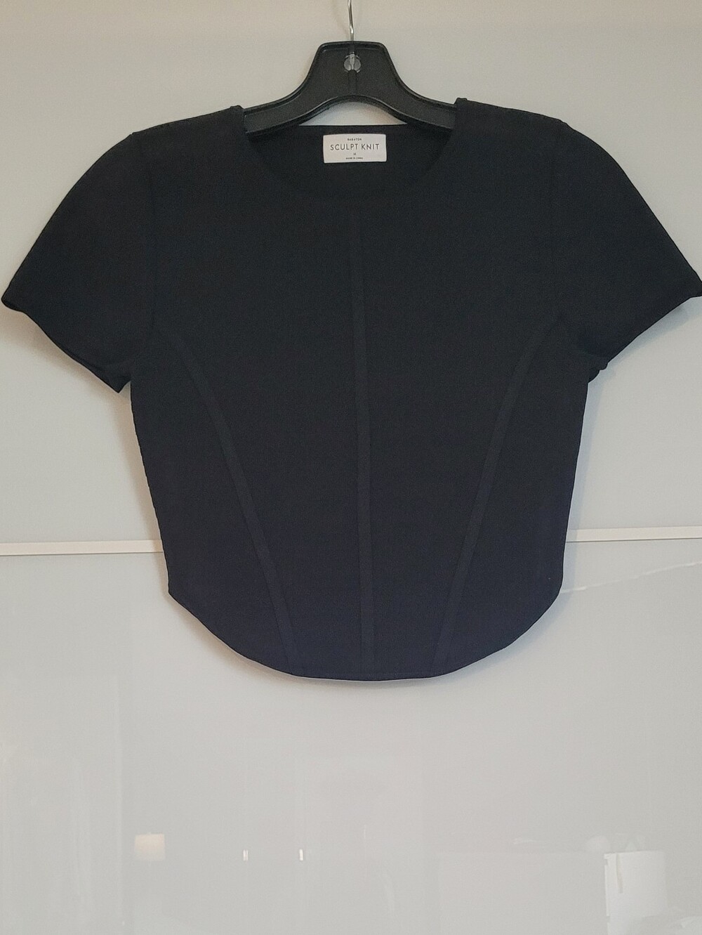 Aritzia Babaton Sculpted Knit Top